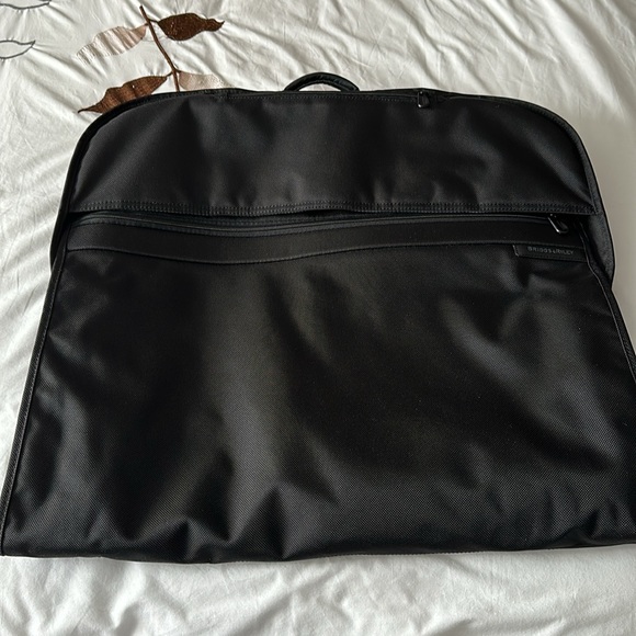 Briggs & Riley garment bag NWT - Picture 9 of 10